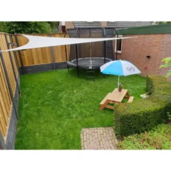 Shadow Comfort Driehoek 4,5x5x5,5m Desert Storm -Aanbiedingen Tuin Ruimte Winkel 1000036134 0110